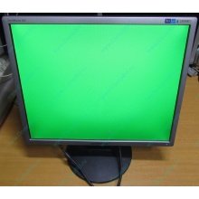 Монитор 19" Samsung SyncMaster 943N на экране малозаметные царапинки (Зарайск)