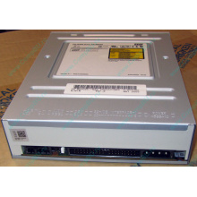 CDRW TSST SR-M8202 IDE white (Зарайск)